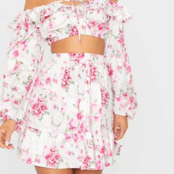 PrettyLittleThing Dresses & Skirts - PLT Flower Pink Skirt